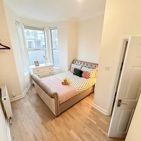 1Bedroom Flat With Small Garden In Finsbury Park, Highbury Londres Extérieur photo