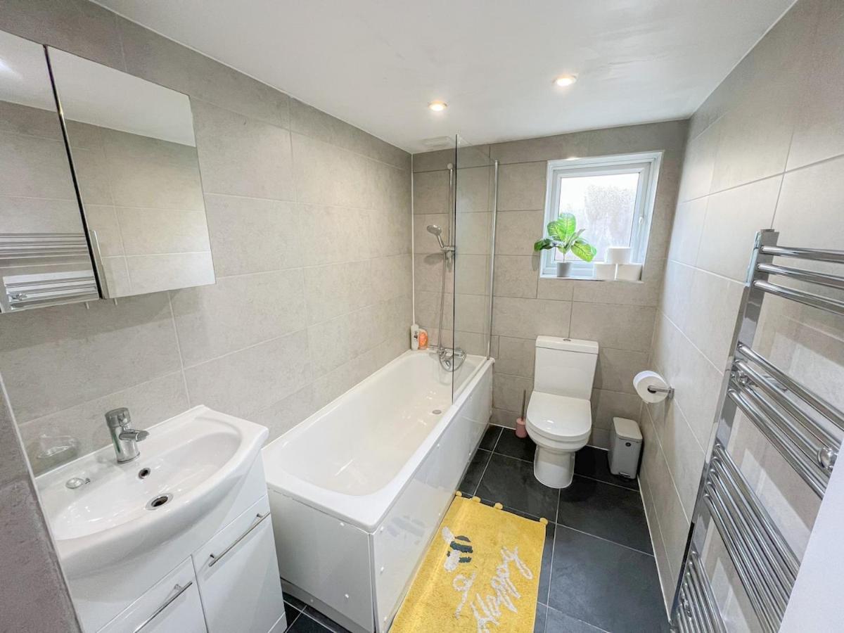 1-bedroom Flat With Small Garden & Paid Parking In Finsbury Park, Highbury Londres