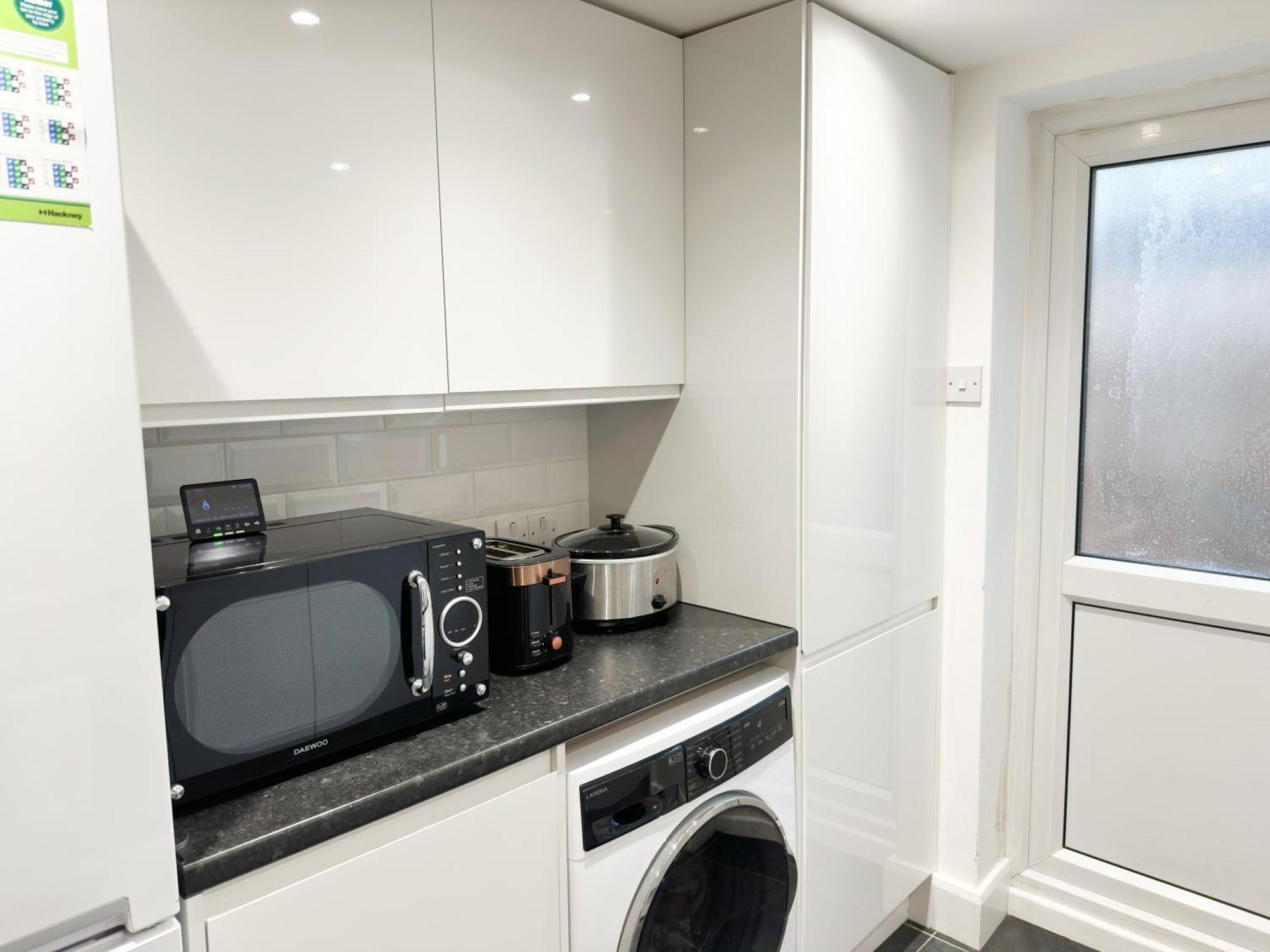 1-bedroom Flat With Small Garden & Paid Parking In Finsbury Park, Highbury * Londres